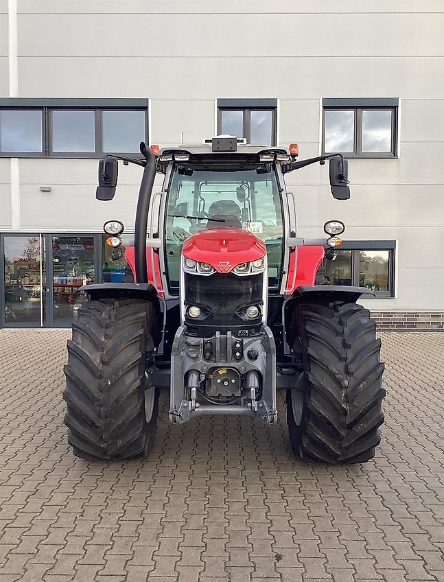 Massey Ferguson 6S.180 Dyna-VT EXCLUSIVE