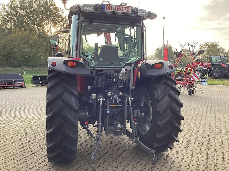 Massey Ferguson 5M.145 F Cab Dyna-4