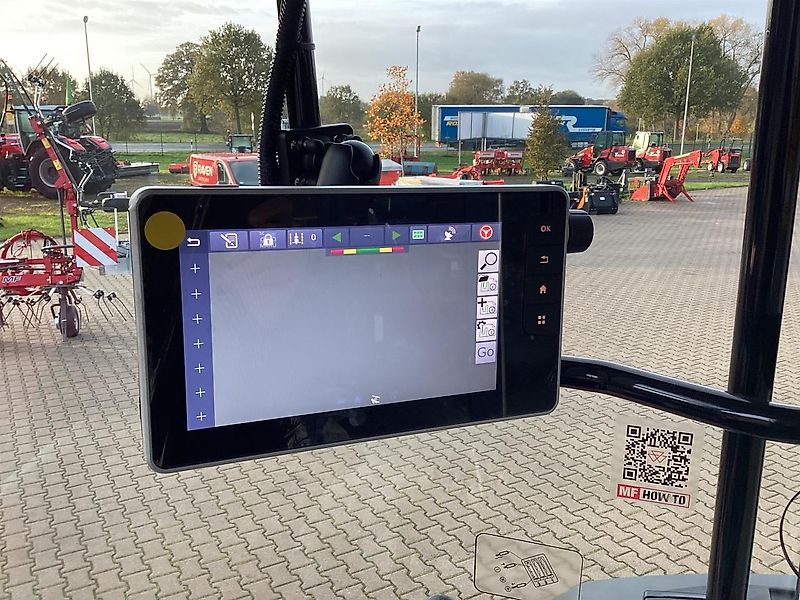 Massey Ferguson 5M.145 F Cab Dyna-4