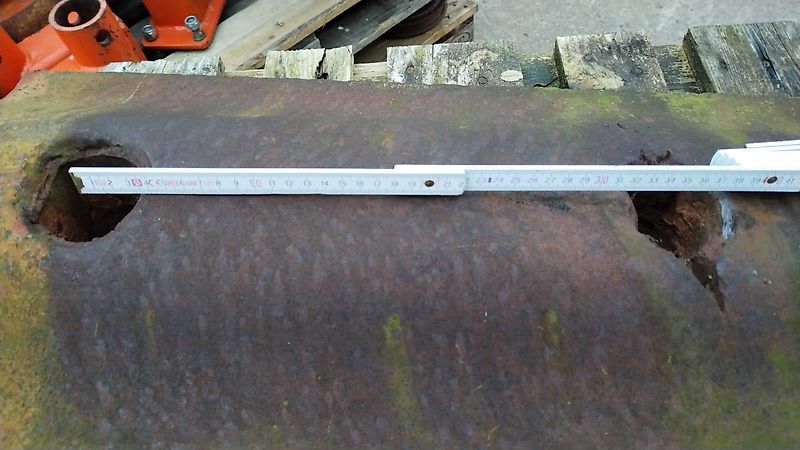 Amazone Howard Stützräder 500 mm mit Flanschplatte Stützräder mit Halterungen Befstigungsmaterial zur exaktren Tiefenführung von Stützrädern geschraubter Grubberstil passen für Howard Grubber Ballastplatten Koffergewichte