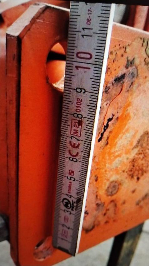 Amazone Howard Stützräder 500 mm mit Flanschplatte Stützräder mit Halterungen Befstigungsmaterial zur exaktren Tiefenführung von Stützrädern geschraubter Grubberstil passen für Howard Grubber Ballastplatten Koffergewichte