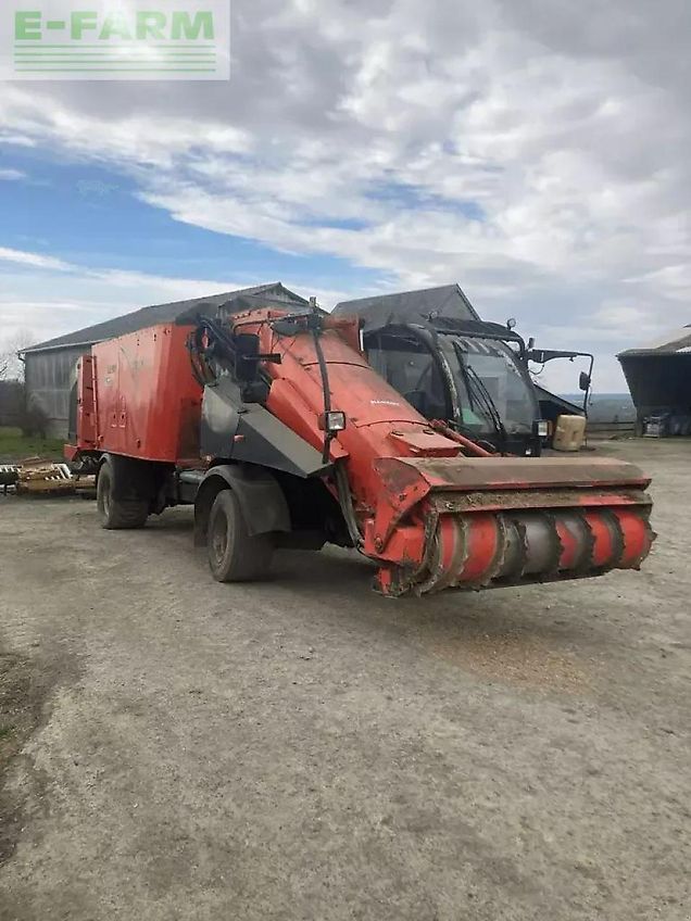 Kuhn spw 19