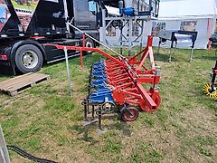 Kult-Kress Getriedehackmaschine Argus 3m 13 Reihen 25cm