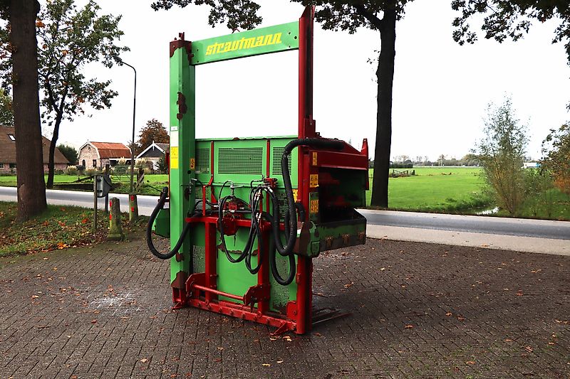 Strautmann HX 4