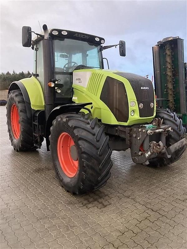 Claas Axion 810 Cebis Hexashift, frontlift