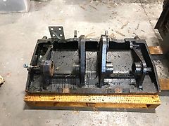 JCB PIN & CONE HEADSTOCK