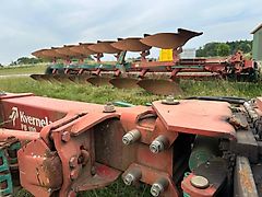 Kverneland 2x (7 Schar) Volldrehpflüge PB100 mit jeweils Tigges Packer DP900