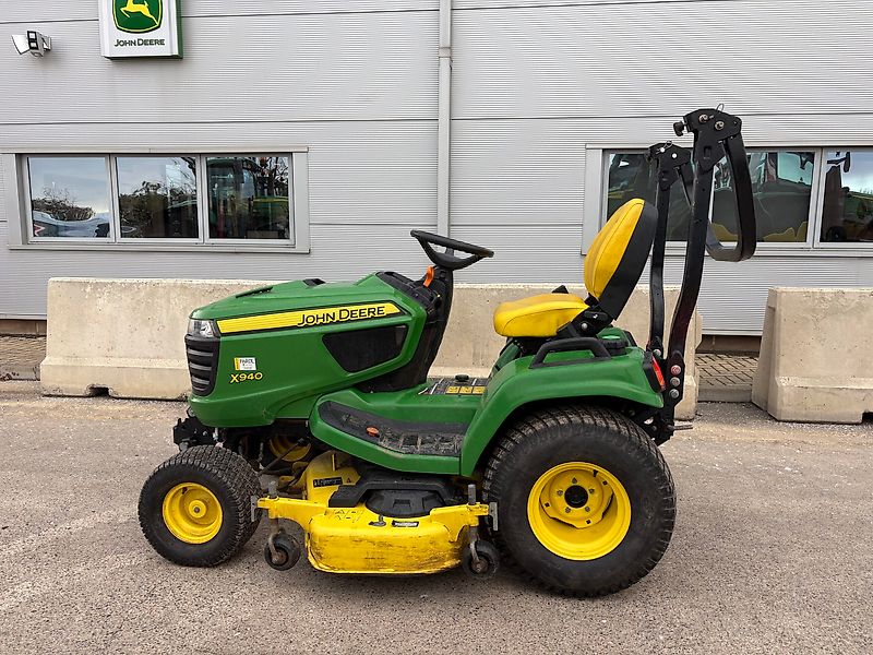 John Deere X940