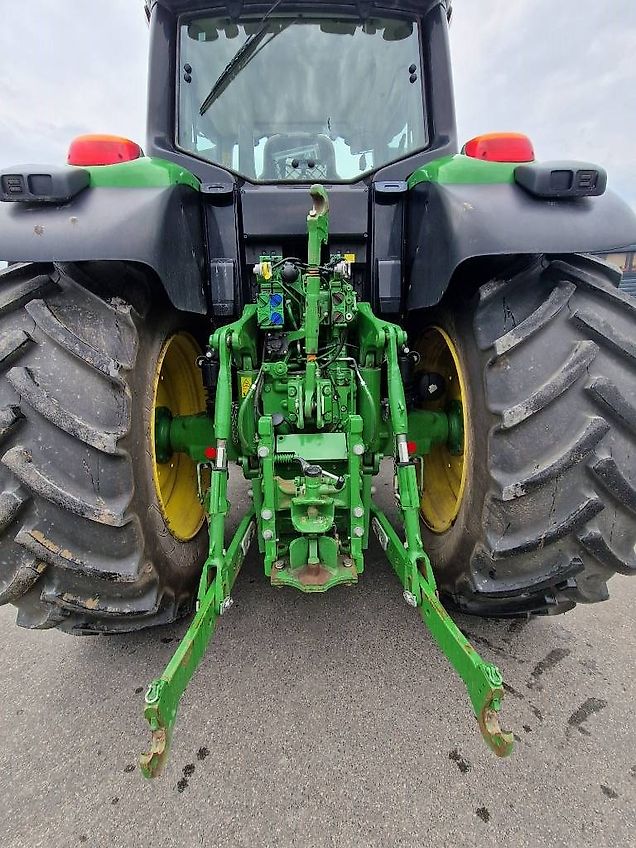 John Deere 6195 M