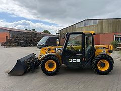 JCB 525-60
