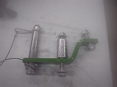 John Deere Zugpendel für Kommunaltraktoren