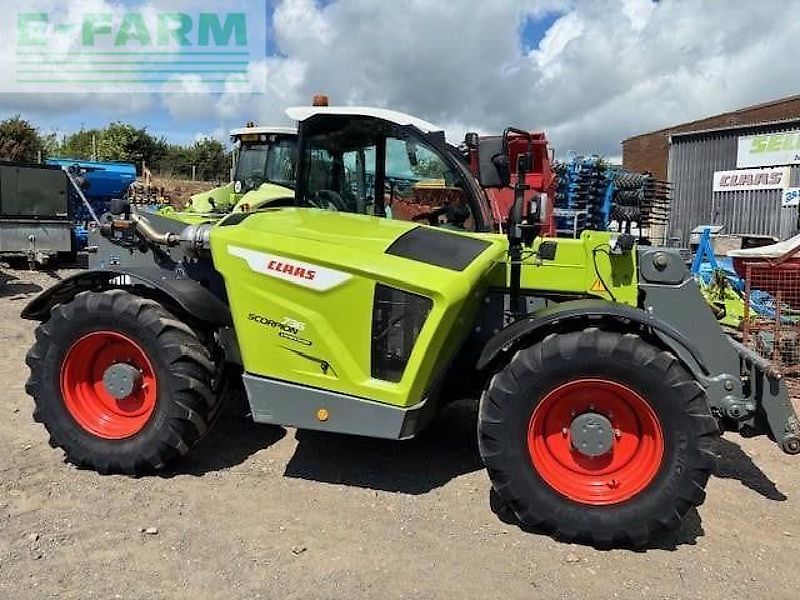 Claas SCORPION 736