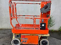JLG 1230 ES