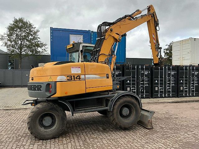 Liebherr A314
