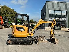Caterpillar CAT 302.7.DCR Digger (ST24546)