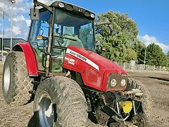 Massey Ferguson 5445