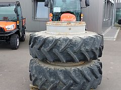 BKT 420/85R30