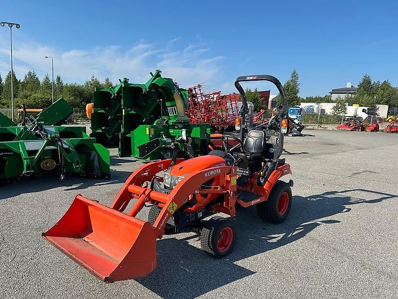 Kubota BX231+EK+KAUHA