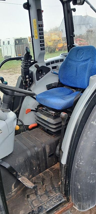 New Holland T 4.65 V