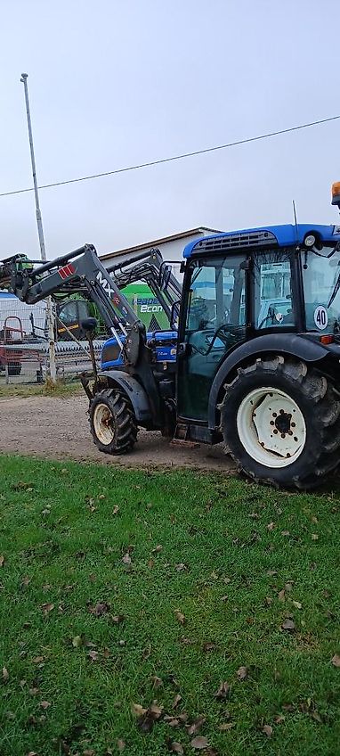New Holland T 4.65 V