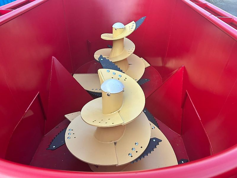 BvL V-Mix Plus 20H-2S voermengwagen