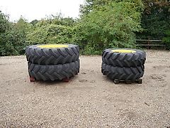John Deere Wheels and Tyres