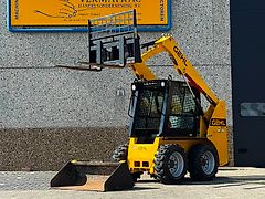 Gehl R135 / Manitou 1350R Skid Steer, 2022
