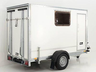 Blyss Kofferanhänger 146x304cm Höhe:180 1,3t|Rampe|Tür|2 Fenster