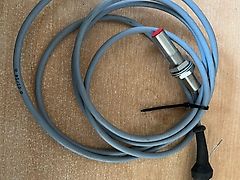 Becker/Kongskilde Sensor, rot, 2-adrig, 2m Kabel, kleiner Stecker, evtl. 200061397 oder 200061384