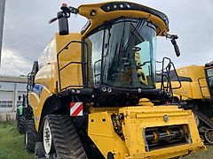 New Holland CR9.80Raupe