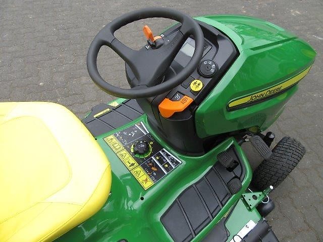 John Deere X380 137cm