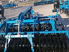 Agripol TITANUM 300 Huckepack Hubgerüst Scheibenegge 3m