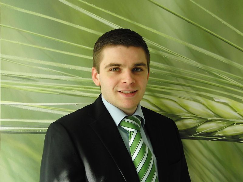Contact Mr. Hermann Bangert