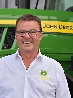 Contact Mr. Robert Hell