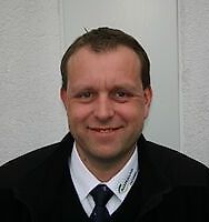 Contact Mario Riggers